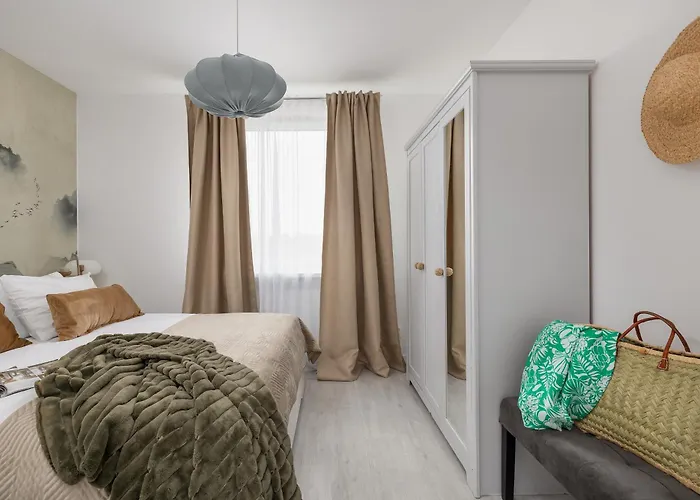 Ts Hello City Apartment